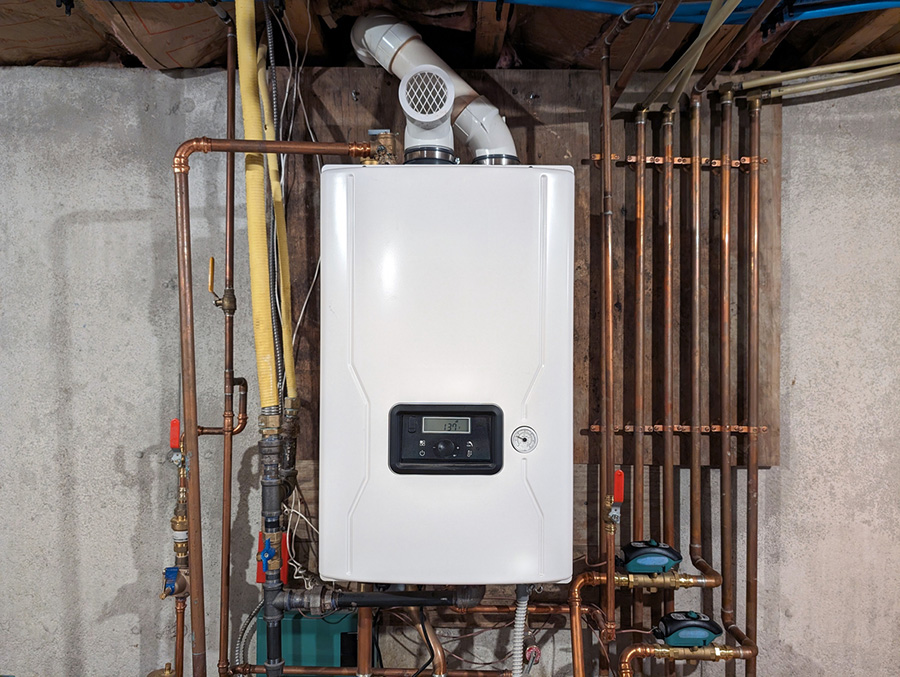 Tankless Combination Water Heater and Boiler